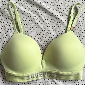 Bling strap Wear Everywhere Wireless Push up bra